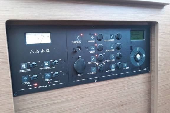 Image of l’Argonaute (FRIDAY) 447/2024 yacht #12