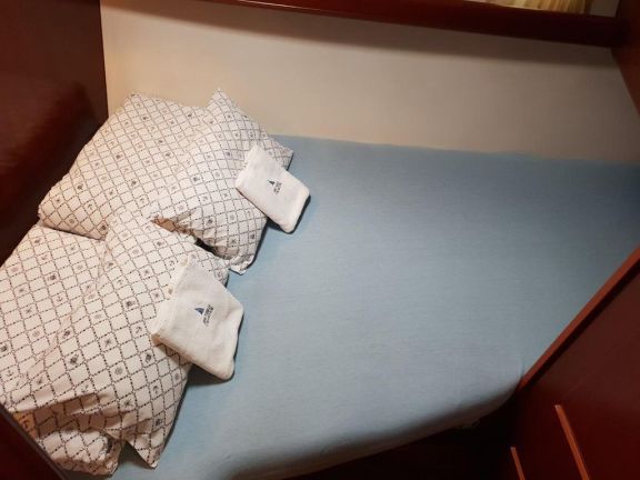 Image of Skitnica yacht #7