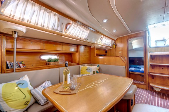 Image of La Louna yacht #16