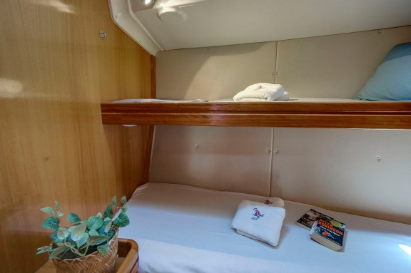 Image of La Louna yacht #22