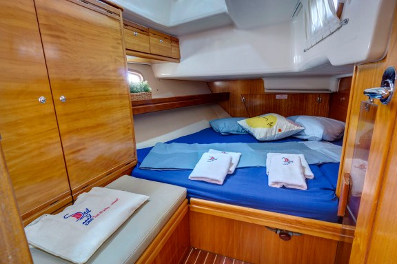 Image of La Louna yacht #18