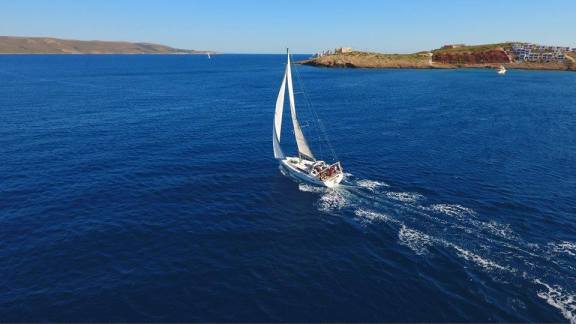 Image of Theagenis yacht #3