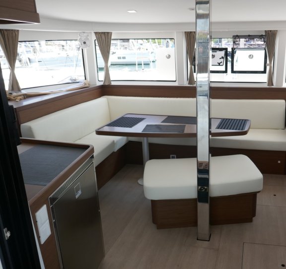 Image of Coral Seas yacht #10