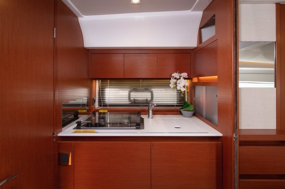 Image of Chromia yacht #15