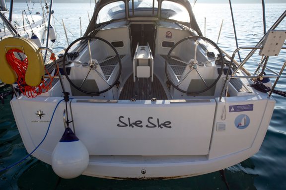 Image of SheShe yacht #5