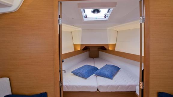 Image of SheShe yacht #12