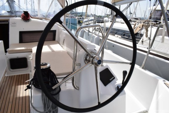 Image of Proud Mary yacht #4