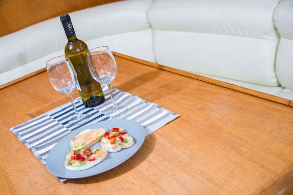 Image of Elpida yacht #12