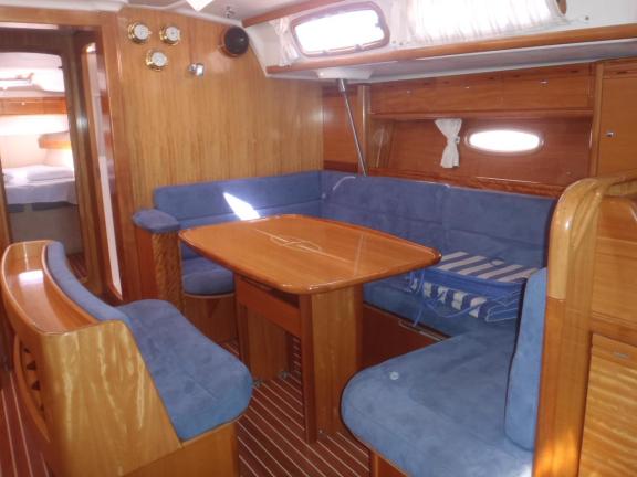 Image of Seven Sisters yacht #17