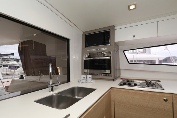 Image of Pandora V yacht #13