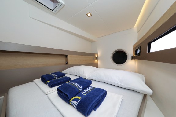 Image of Pandora V yacht #19