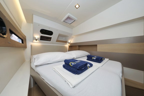 Image of Pandora V yacht #24