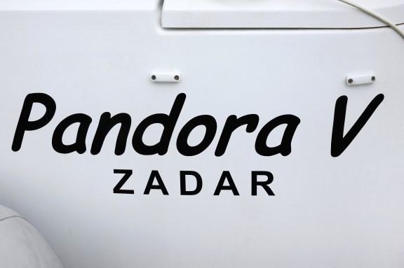 Image of Pandora V yacht #42