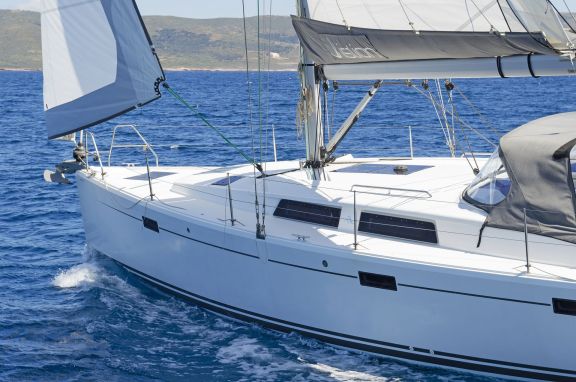 Image of Deep Blue yacht #16