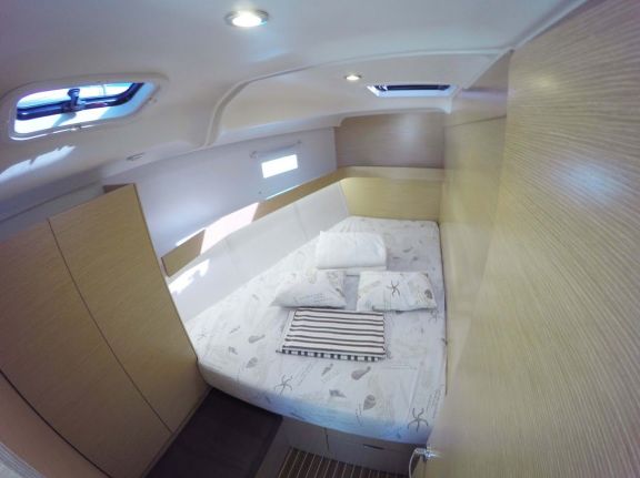 Image of P & B yacht #17