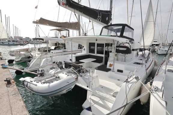 Image of Tom & Jerry yacht #5