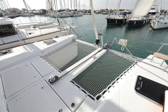 Image of Tom & Jerry yacht #10