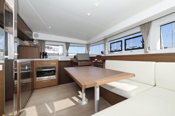 Image of Nina II yacht #9