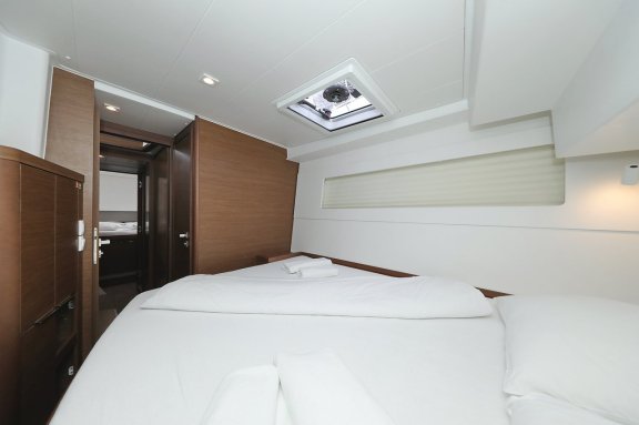 Image of Mari yacht #30