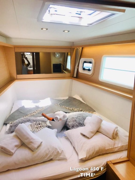 Image of Time yacht #16