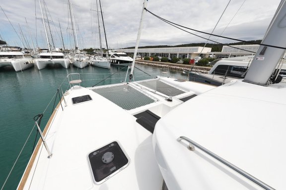 Image of Oasis yacht #11