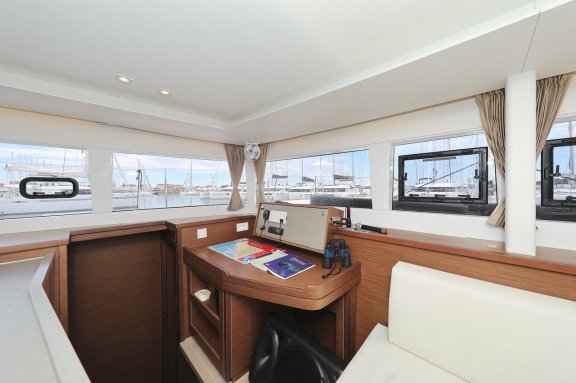 Image of Oasis yacht #14