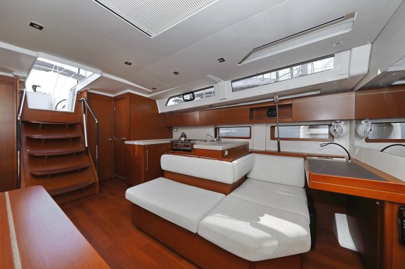 Image of Grey Goose yacht #13
