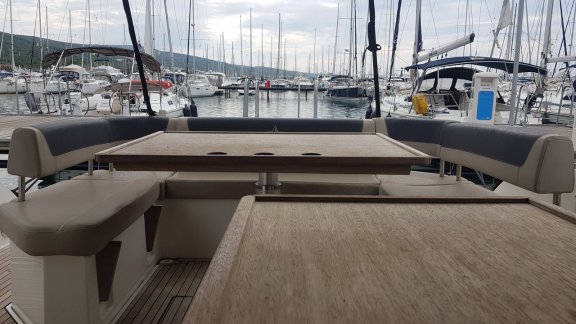 Image of Rhea yacht #9