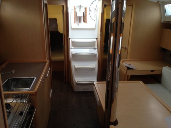 Image of Kos 38.1 yacht #5