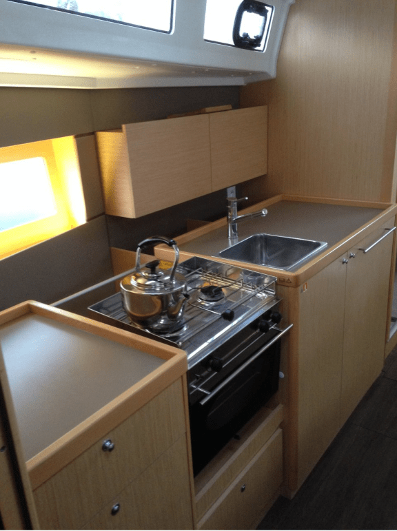 Image of Kos 38.1 yacht #8