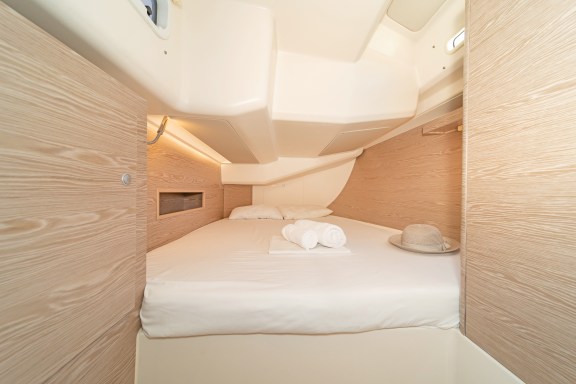 Image of Triton yacht #5