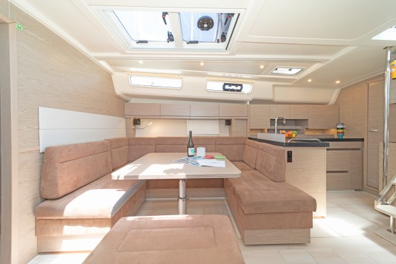 Image of Triton yacht #7