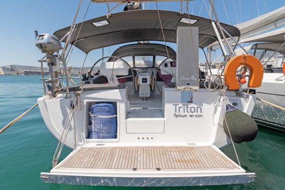 Image of Triton yacht #10