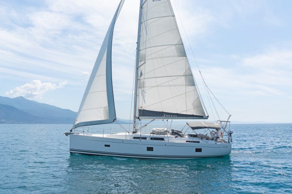 Image of Triton yacht #12
