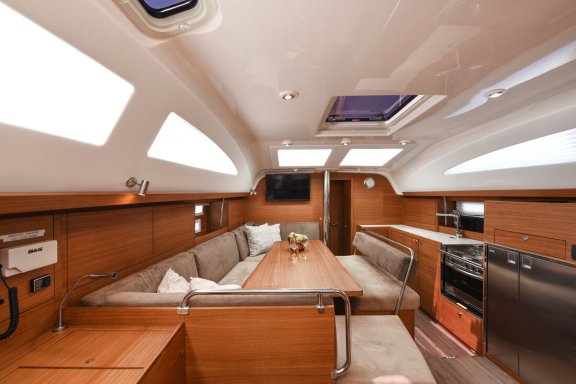 Image of Jola yacht #10