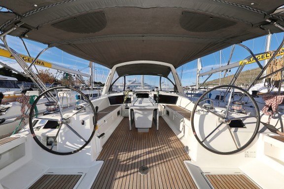 Image of Alpha yacht #6