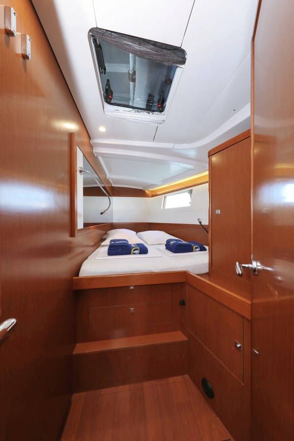 Image of Alpha yacht #24