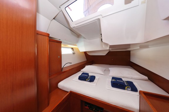 Image of Alpha yacht #26