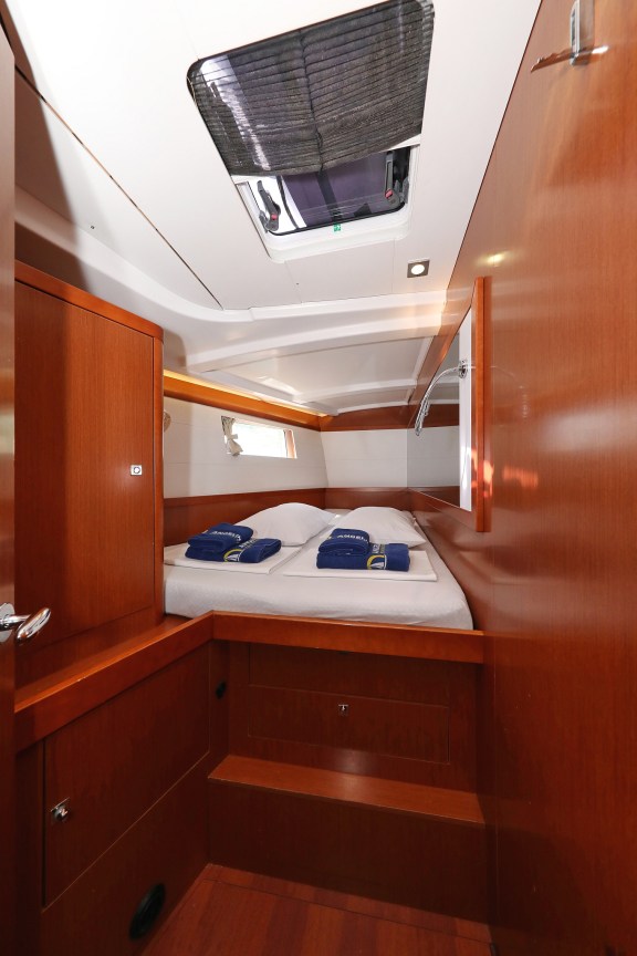 Image of Alpha yacht #30