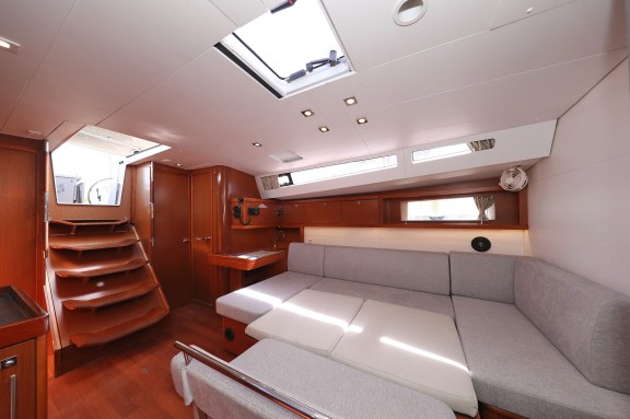 Image of Alpha yacht #44