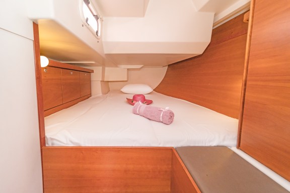 Image of Tria S yacht #13