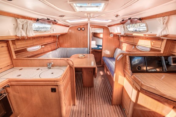 Image of Athena yacht #5