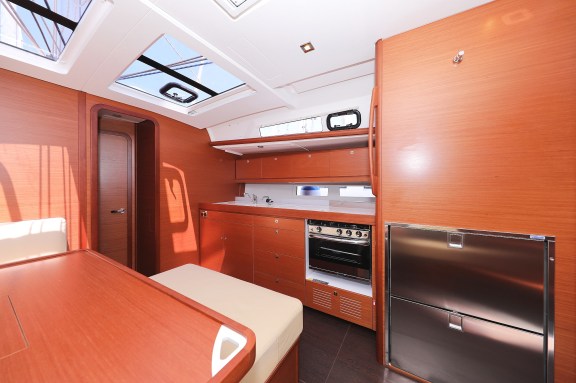 Image of Eltheole II yacht #13