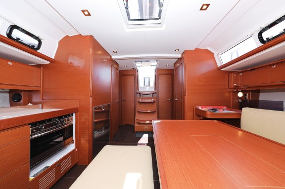 Image of Eltheole II yacht #15