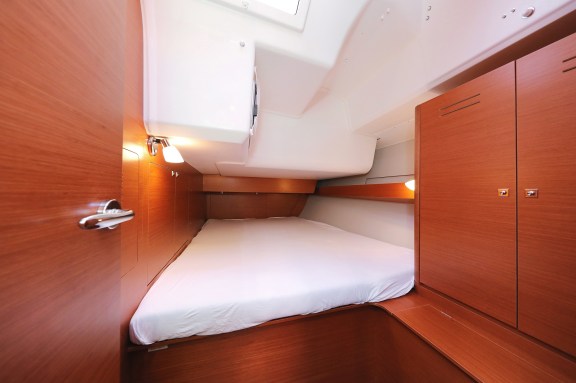 Image of Eltheole II yacht #19