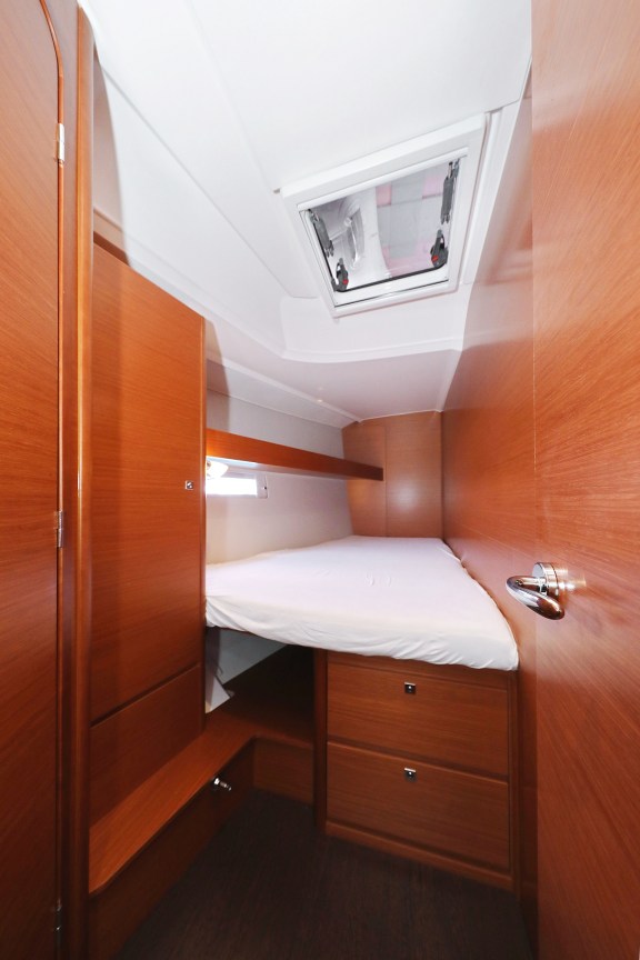 Image of Eltheole II yacht #28