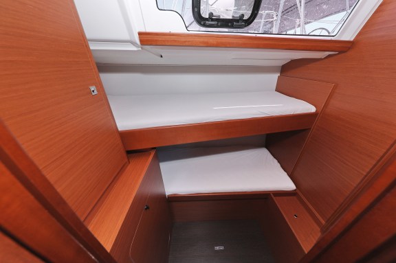 Image of Eltheole II yacht #27