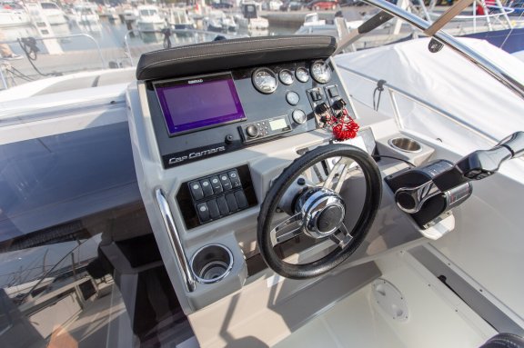 Image of Cap Camarat 9,0 WA yacht #11