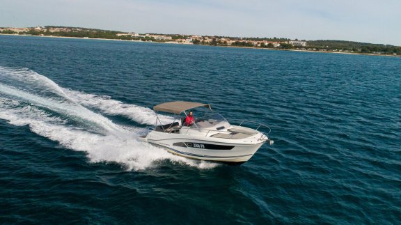 Image of Cap Camarat 9,0 WA yacht #2