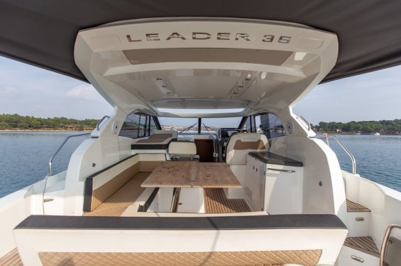 Image of Leader 36 yacht #6